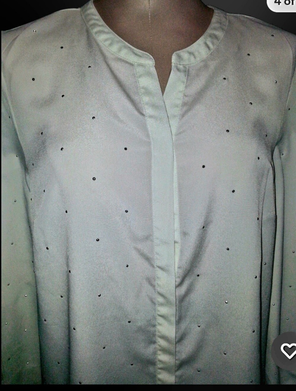 Liz Claiborne Cream Beaded Split-Neck Blouse Xl